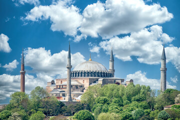 Fototapeta premium Hagia Sophia With Blue Sky And Clouds, Istanbul, Turkey