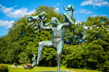  Gustav Vigeland, Frogner Park, Oslo, Norway