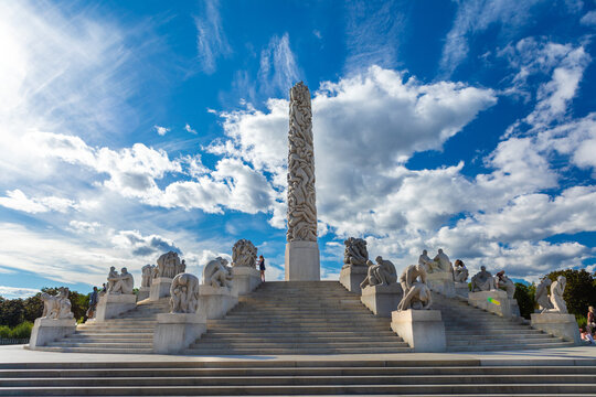  Gustav Vigeland, Frogner Park, Oslo, Norway