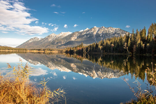 Barmsee im Karwendelgebirge in den deutschen Alpen