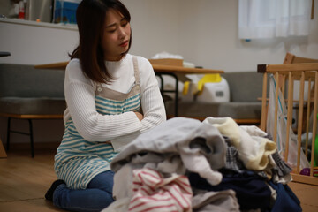 家事に疲れた女性
