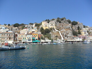 Island hopping among the charming and beautiful Greek islands of Samos, Leros, Lipsi, Kalymnos, Kos...