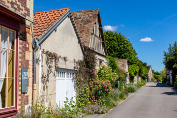 Fototapeta na wymiar Quiet street in the village of Giverny, Eure, Normandy, France