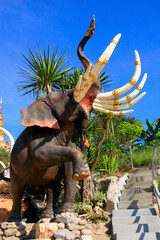 Thai War Elephants, there are eight tusks with ornaments to lift the front legs.