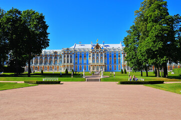 The path of the inner park to the entrance to the Great Catherine Palace. Russia Pushkino 08/17/2020