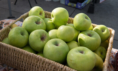 Granny Smith Apples
