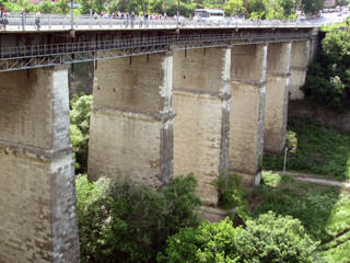 Naklejka premium old stone bridge