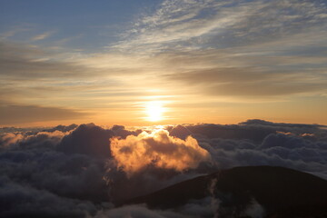 【北アルプス】蝶ヶ岳ヒュッテからの日の出