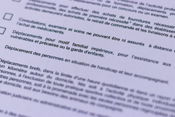 Fototapeta premium Attestation de déplacement dérogatoire