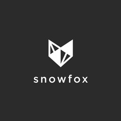 Fototapeta premium abstract fox logo. crystal icon