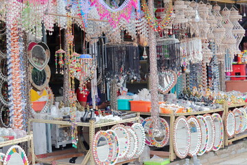 Home, office, festival and wedding, birthday, many types of decorative products made of sea shell...
