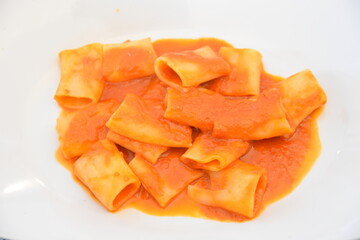 Italian Macaroni With Tomato Sauce