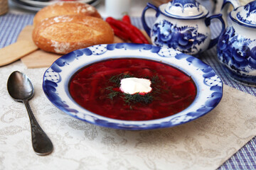 red borscht soup