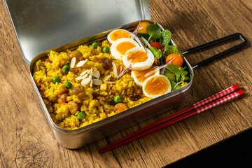 カレーピラフ　Photo of homemade curry pilaf