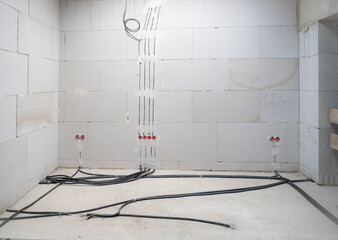 Verlegung Stromleitungen in einem Rohbau