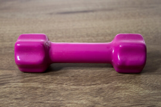1 kilogram dumbbell in purple color.