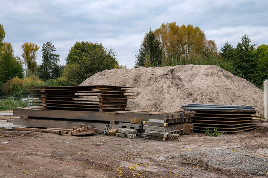 Lagerplatz f&uuml;r Baumaterial