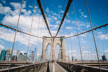 Magnificent Elegant view of New York City on the Brooklyn Bridge