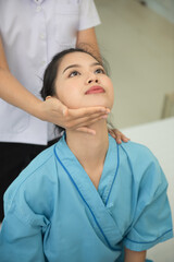 Naklejka premium Asian beauties doing physical therapy and spa treatments from physiotherapists,select focus.