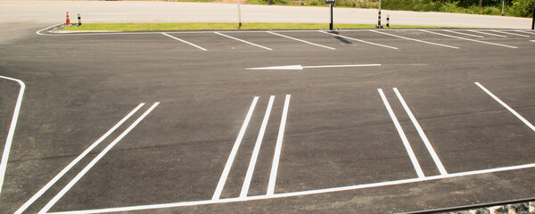 Parking lines on the asphalt, detail of signs for car parking.. © topten22photo