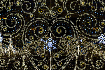 christmas garland bokeh lights