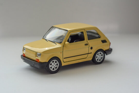Fiat Maluch 126p fso Polish car. Beautiful little old car for connoisseurs. Sachoch&oacute;d from the previous era.