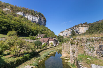 Baume Les Messieurs village, Valley, canyon from Jura