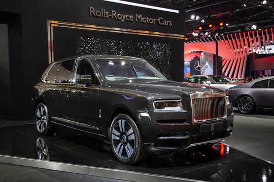 Luxury car Rolls-Royce Cullinan luxury SUV