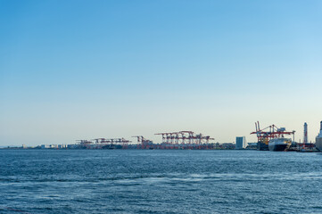 東京都港区芝浦ふ頭から見た東京の都市景観