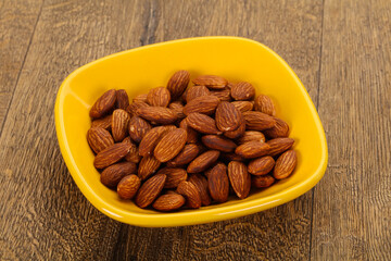 Almonds nuts heap