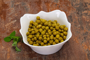 Canned Green peas in the bowl