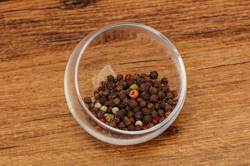 Peppercorn heap in the bowl