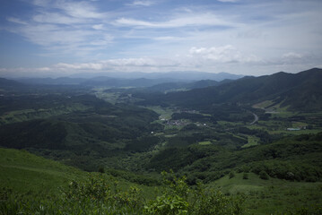 Obraz premium 日本の岡山県の蒜山高原の美しい風景