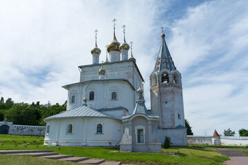 Fototapeta na wymiar View of the Trinity-Nikolsky monastery in Gorokhovets