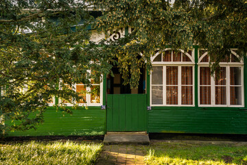 Historische Häuser und Türen im Ostseebad Prerow auf dem Darß, Fischland-Darß-Zingst,...