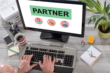 Partner concept on a computer