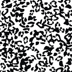 Seamless vector leopard pattern.  Trendy stylish wild gepard, leopard print. Animal print background for fabric, textile, design, advertising banner.