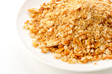 砕いたクラッカー