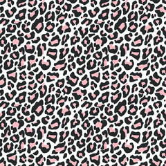 Seamless vector leopard pattern.  Trendy stylish wild gepard, leopard print. Animal print background for fabric, textile, design, advertising banner.