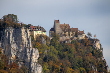 Fototapeta na wymiar Schloss Werenwag im Donautal