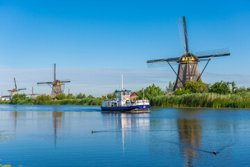 Fototapeta na wymiar Windmills of Kinderdijk in the Netherlands