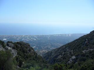 Fototapeta premium The mountains and coastal landscapes outside of Alanya in the Antalya region of Turkey
