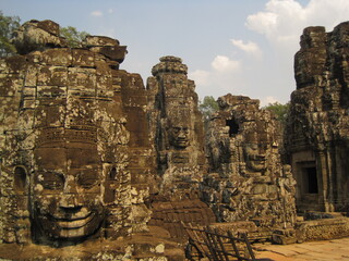 Fototapeta na wymiar Exploring the stunning Khmer Empire temple complexes of Angkor Wat outside of Siem Reap in Cambodia, Asia