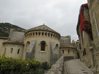 saint guilhem le désert