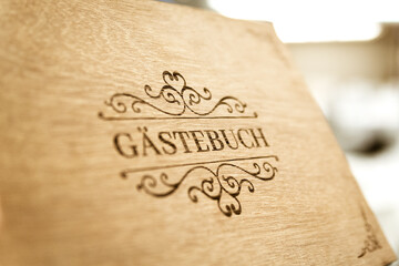 wooden guestbook german