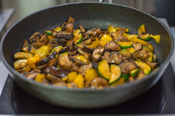 potatoes with vegetables