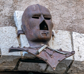 Masque de fer emblème du prisonnier de l'île sainte marguerite à Cannes sur la Côte d'Azur
