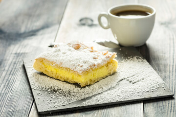 cake with pudding