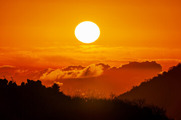 Obraz premium 四国カルストの朝陽