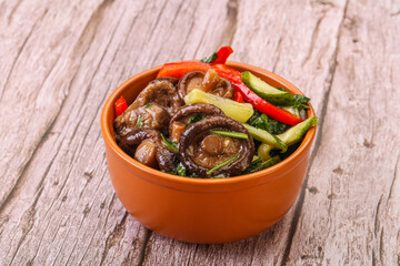 Marinated shiitake mushrooms with herbs